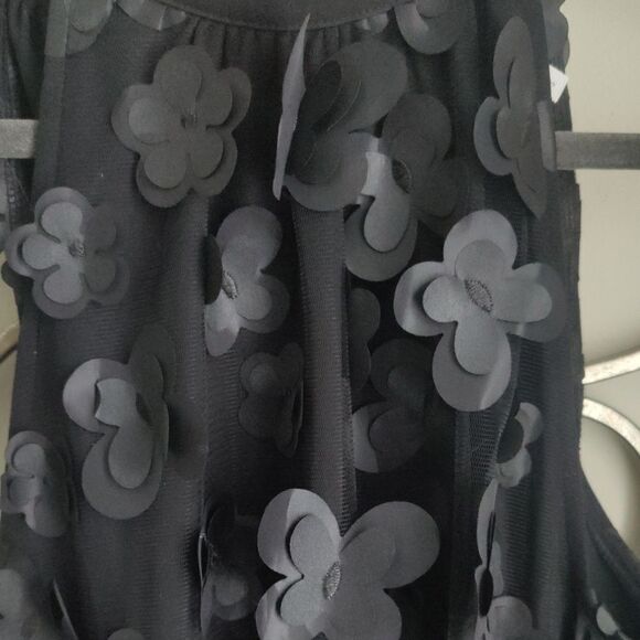 TCEC elegant Black 3D flower Dress - Picture 4 of 10